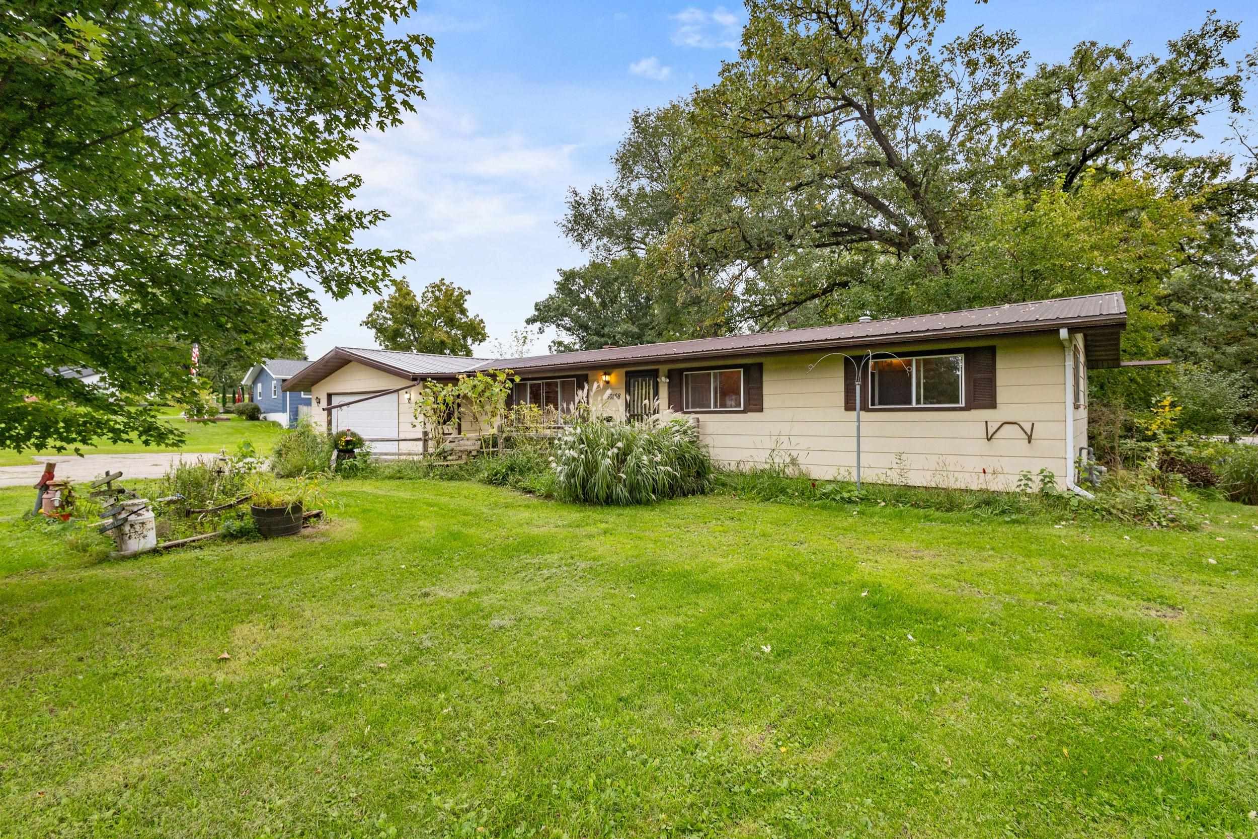 10168 N Amber Trail