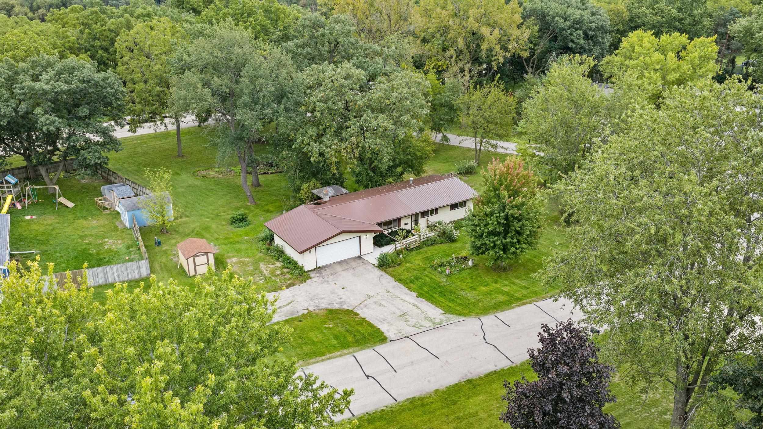 10168 N Amber Trail