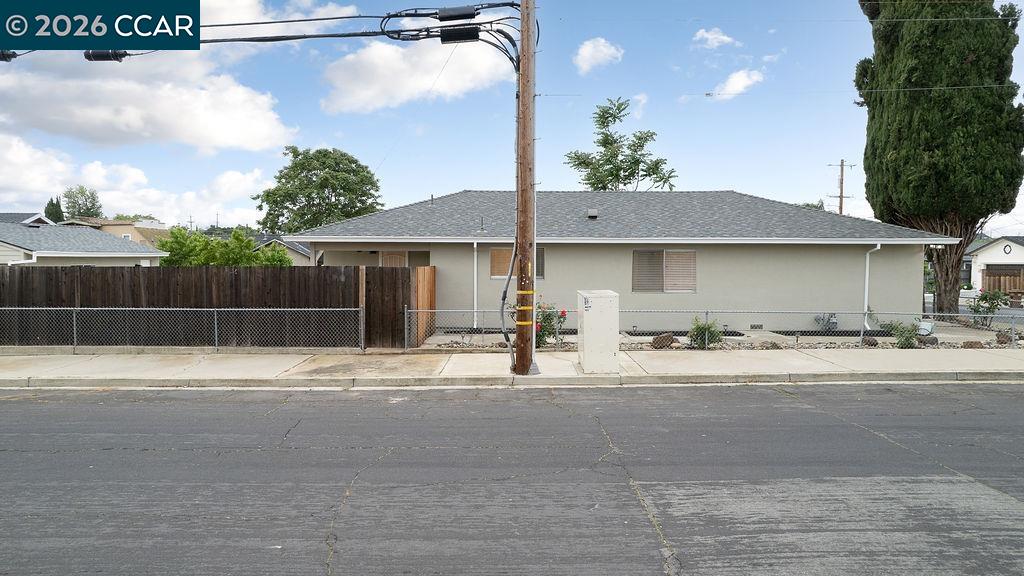 231 Star St
