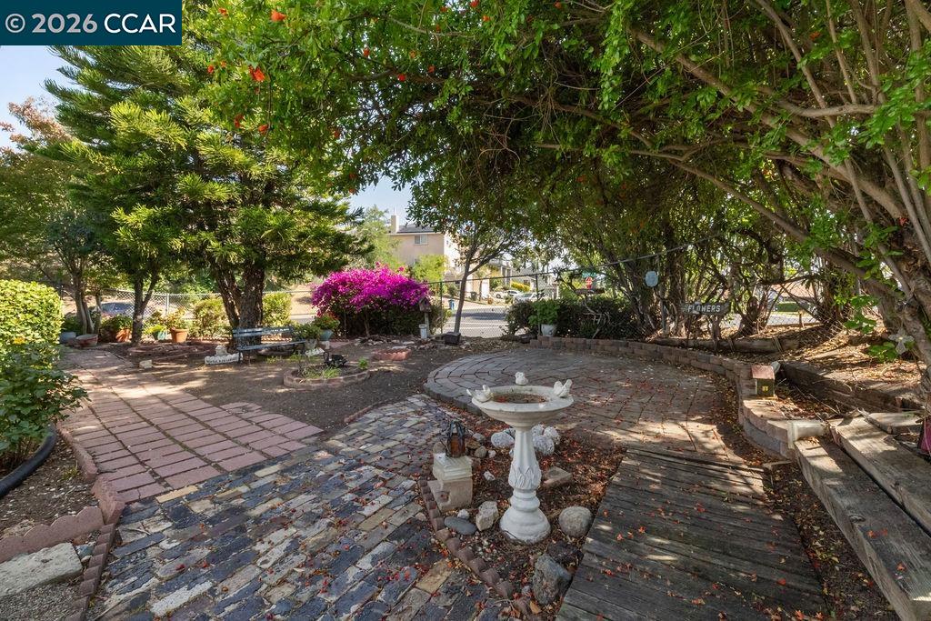 3112 Garrow Dr