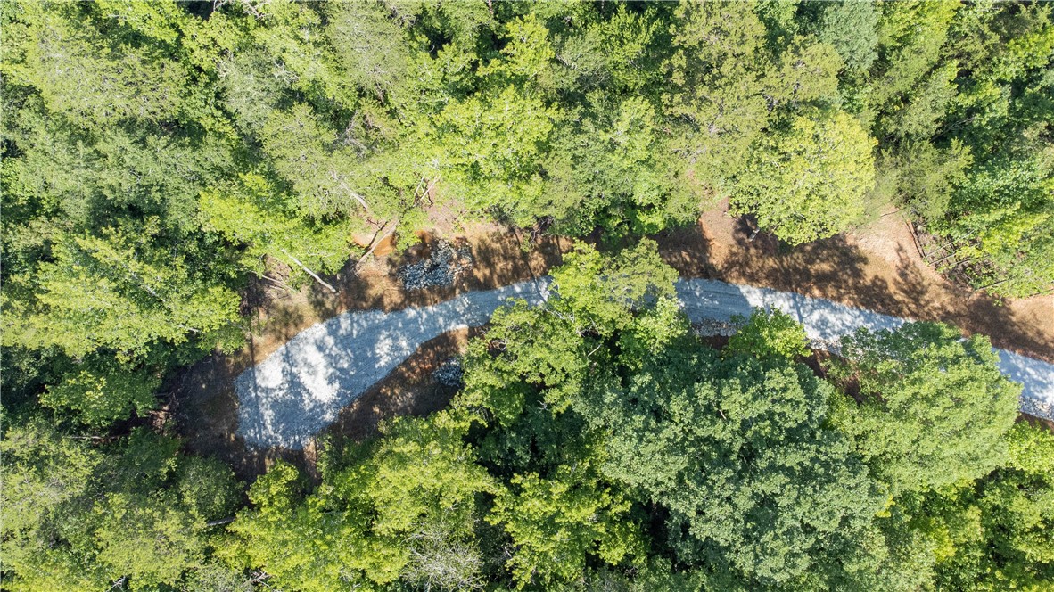 00A Chalmers Mountain Road