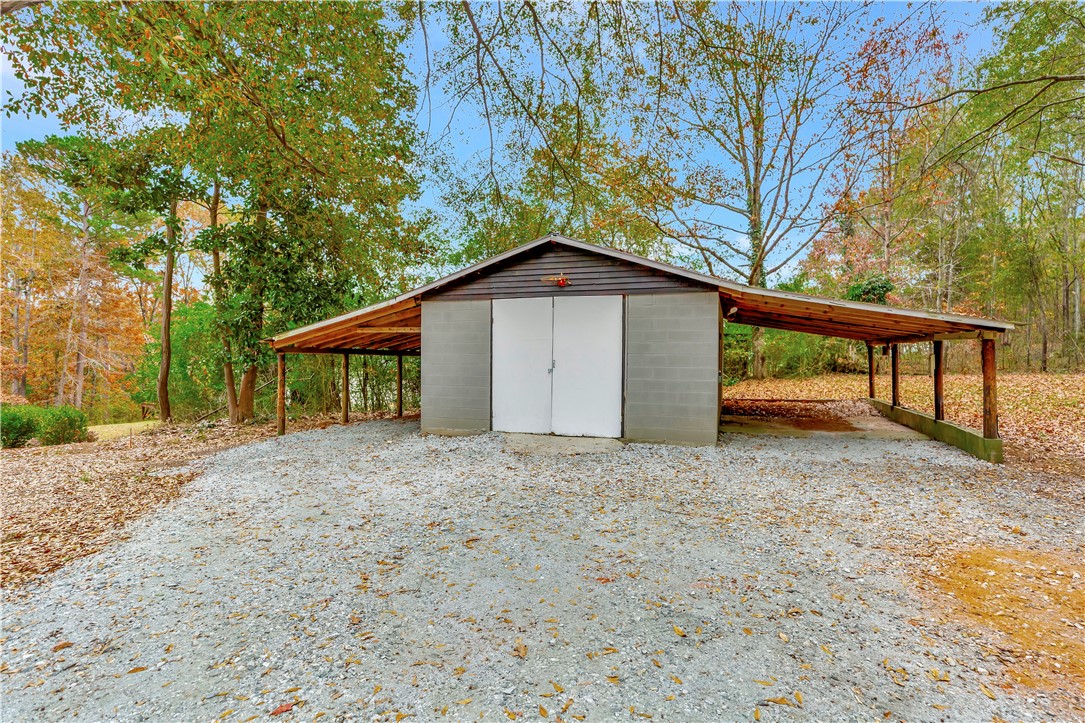 225 Jones Kinder Drive