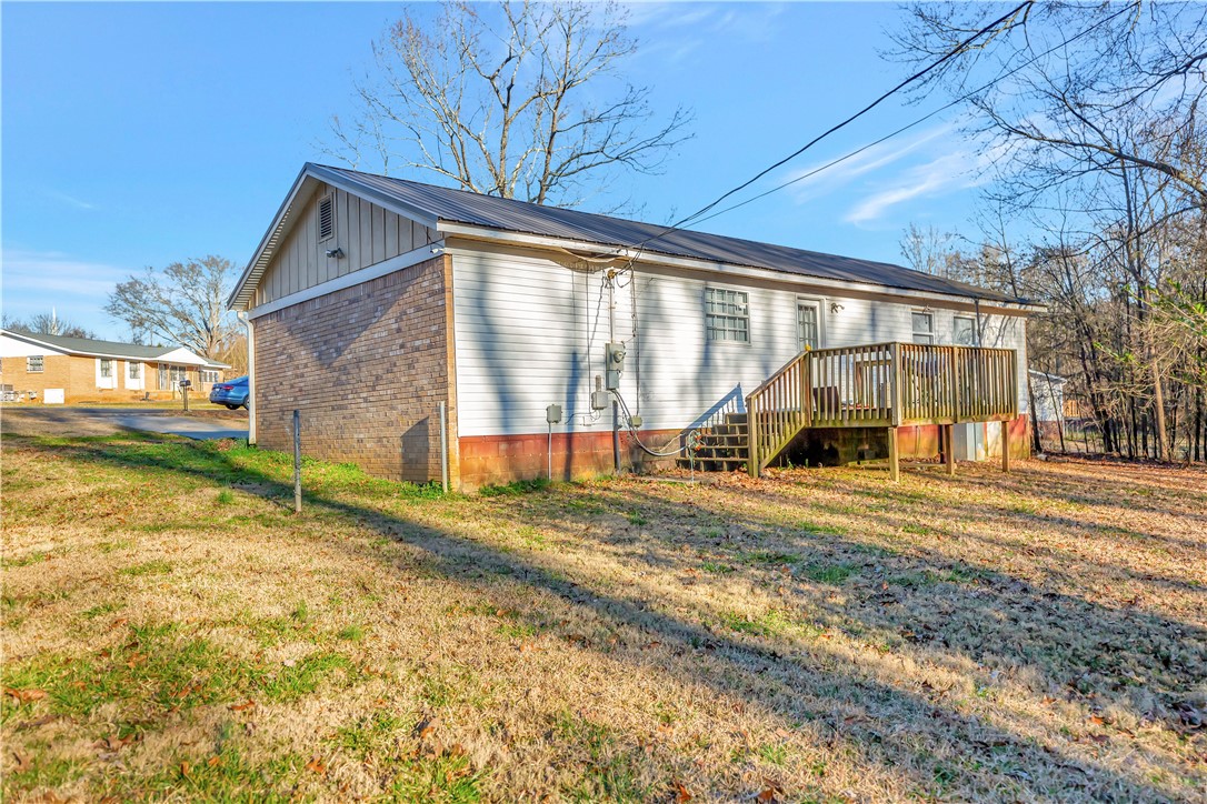 3922 Seminole Avenue