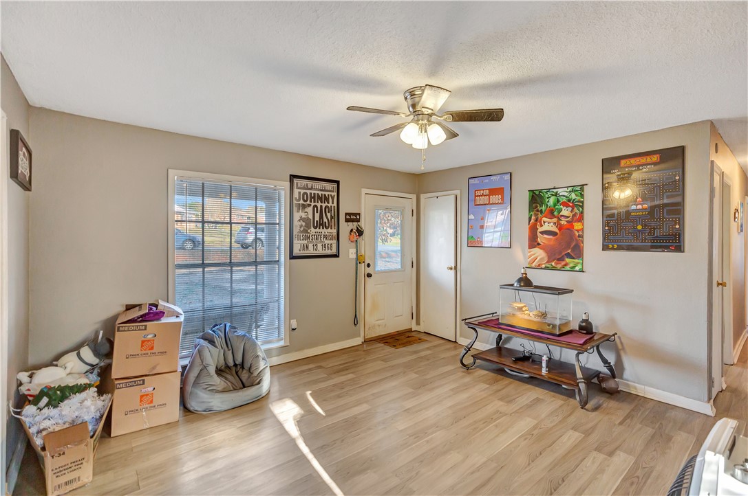 3922 Seminole Avenue