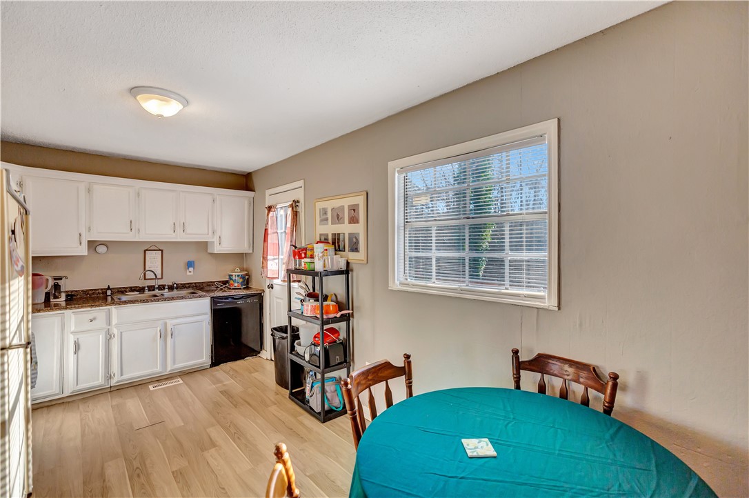 3922 Seminole Avenue