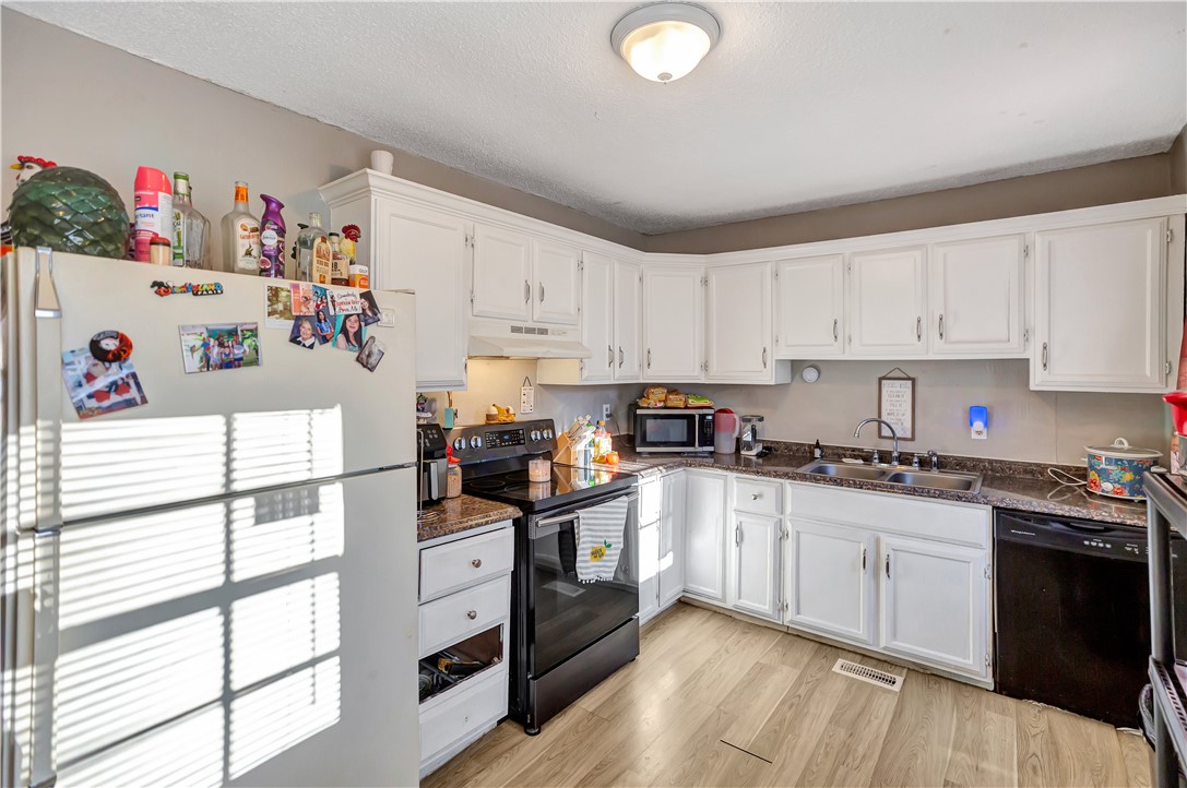 3922 Seminole Avenue