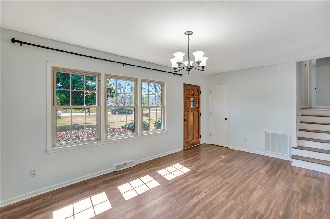 108 Stonebrook Drive