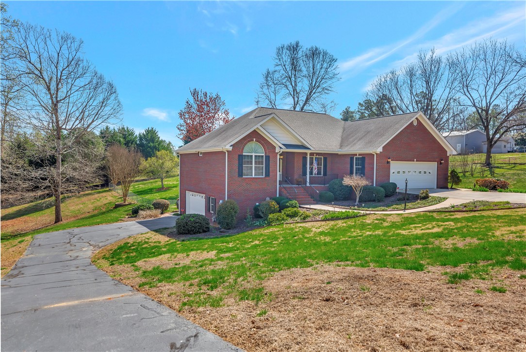 1911 Hampton Shores Drive