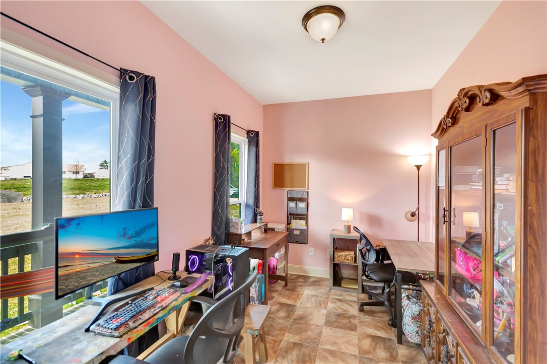 351 Cross Creek Road