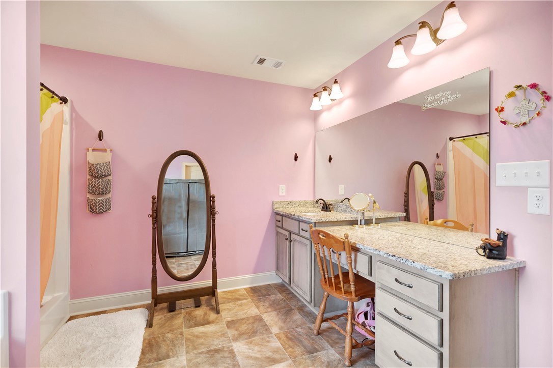 351 Cross Creek Road