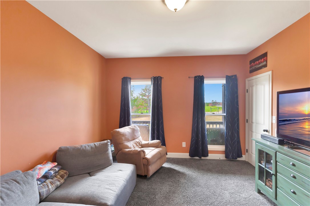 351 Cross Creek Road