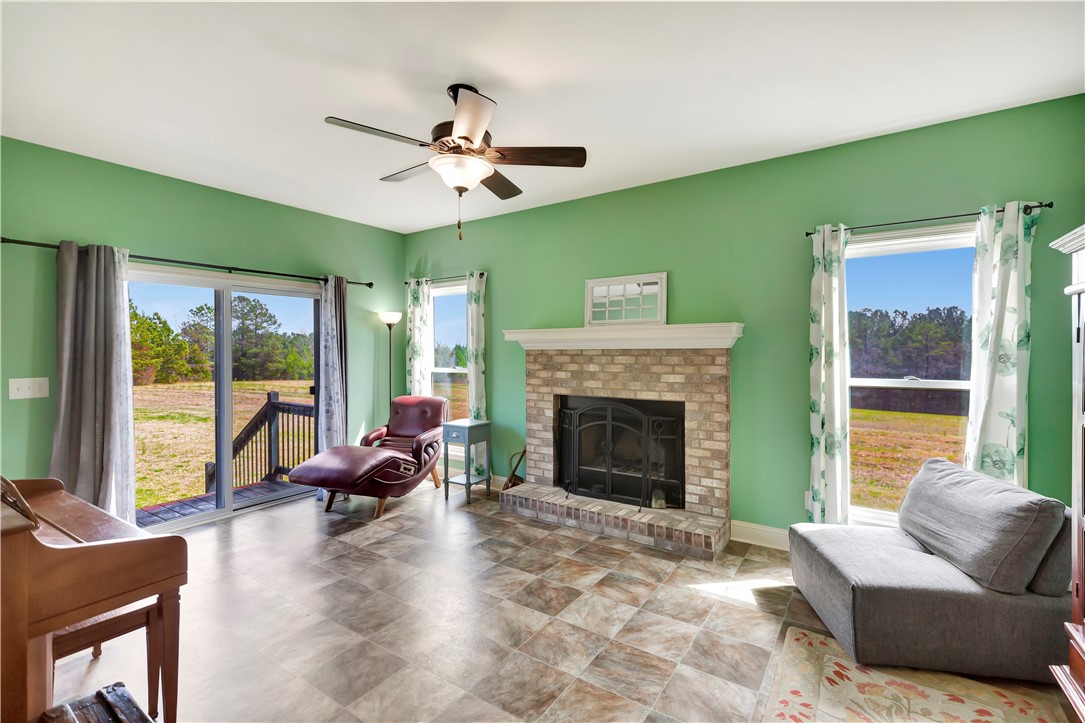 351 Cross Creek Road