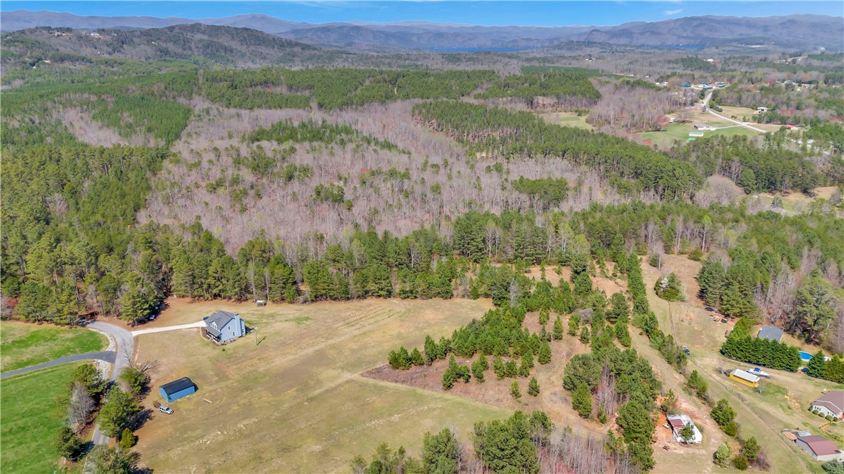 351 Cross Creek Road