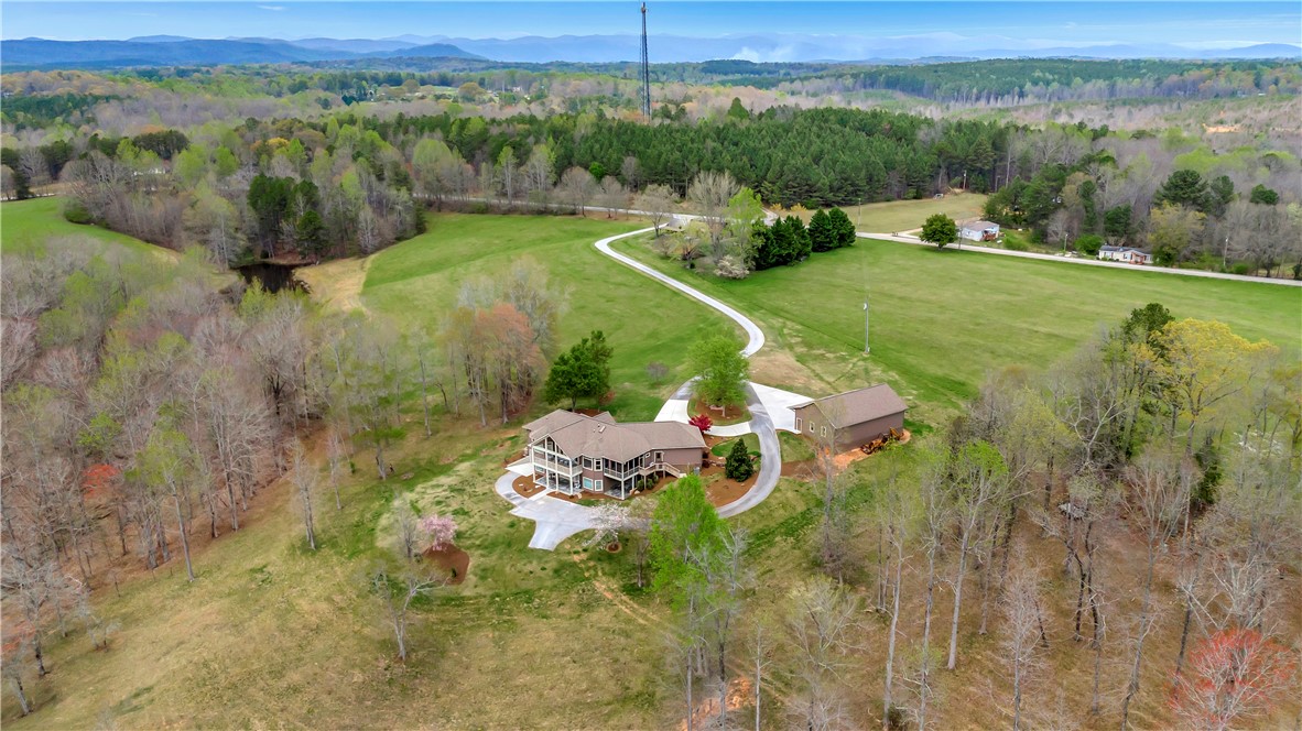 420 Creek Bottom Place