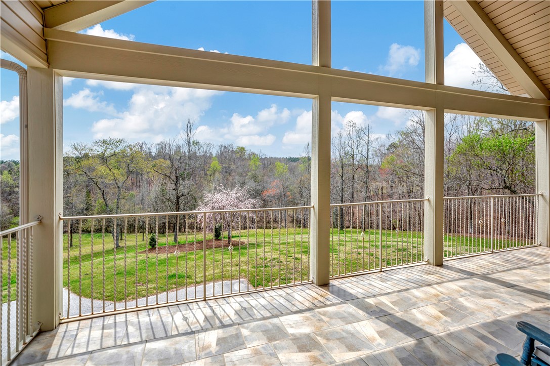 420 Creek Bottom Place