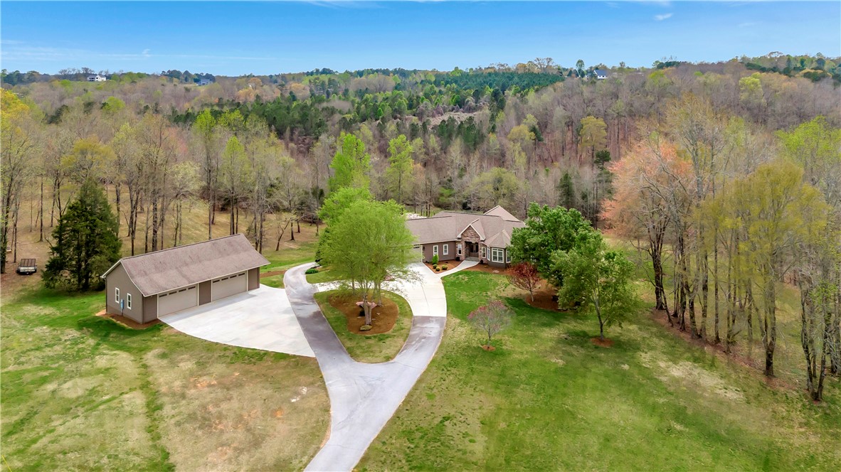 420 Creek Bottom Place