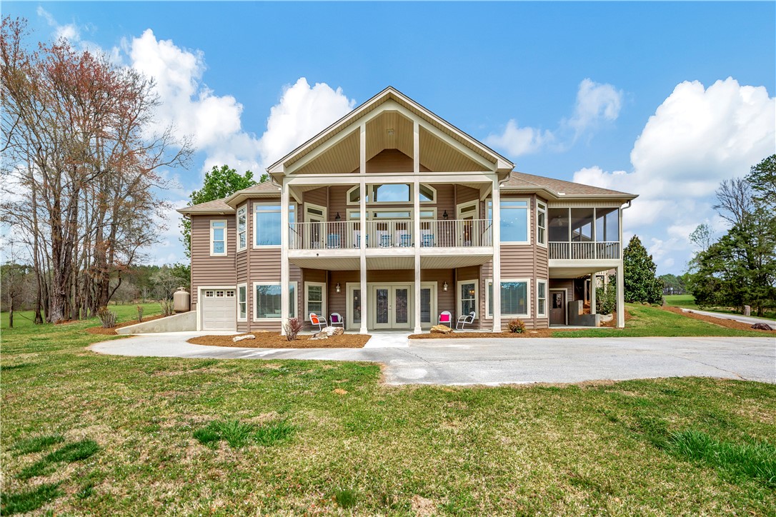 420 Creek Bottom Place