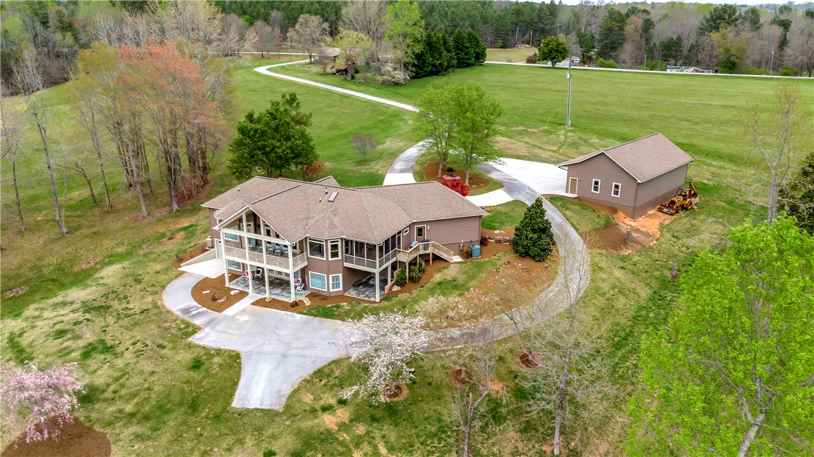 420 Creek Bottom Place