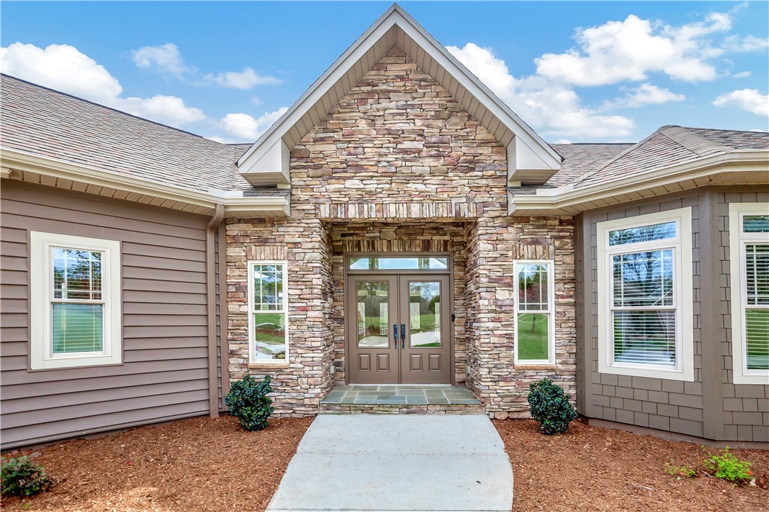 420 Creek Bottom Place