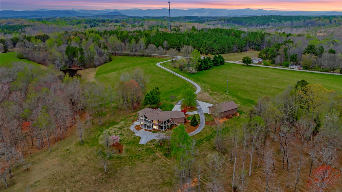 420 Creek Bottom Place