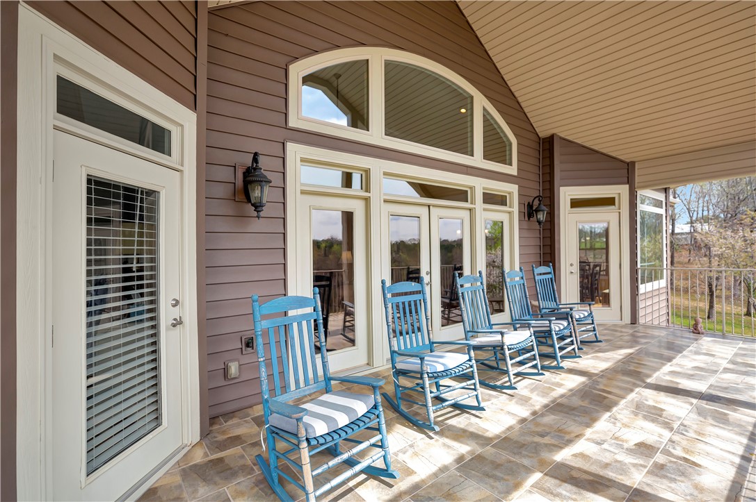 420 Creek Bottom Place