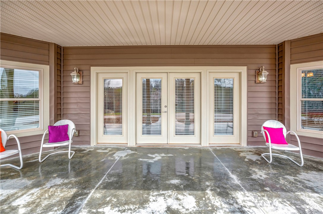 420 Creek Bottom Place