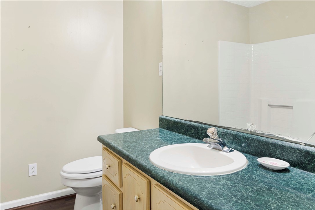 350 Tunnel Town Road