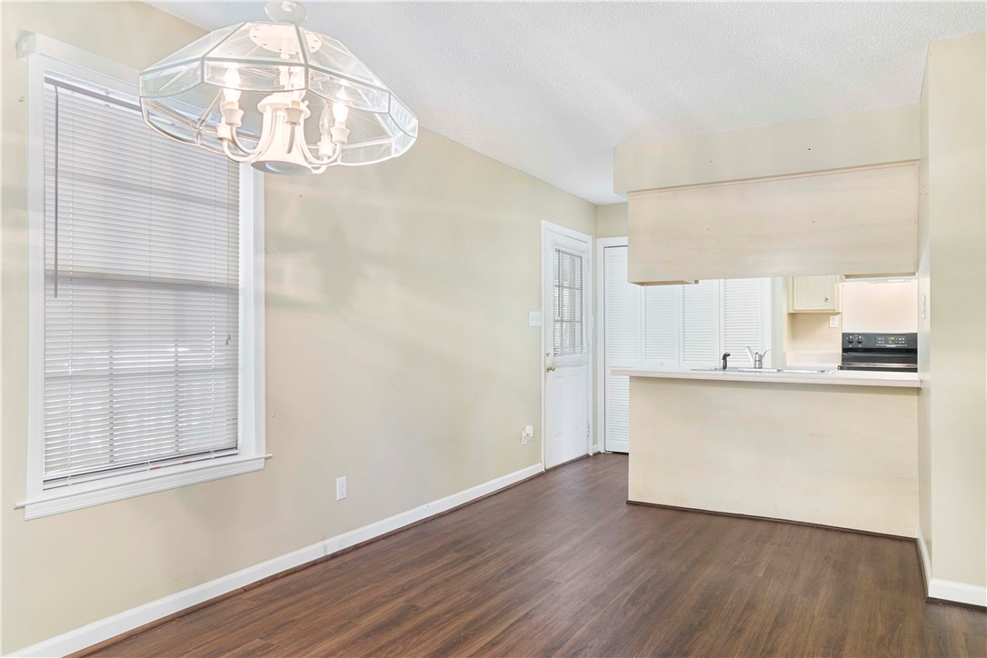 350 Tunnel Town Road