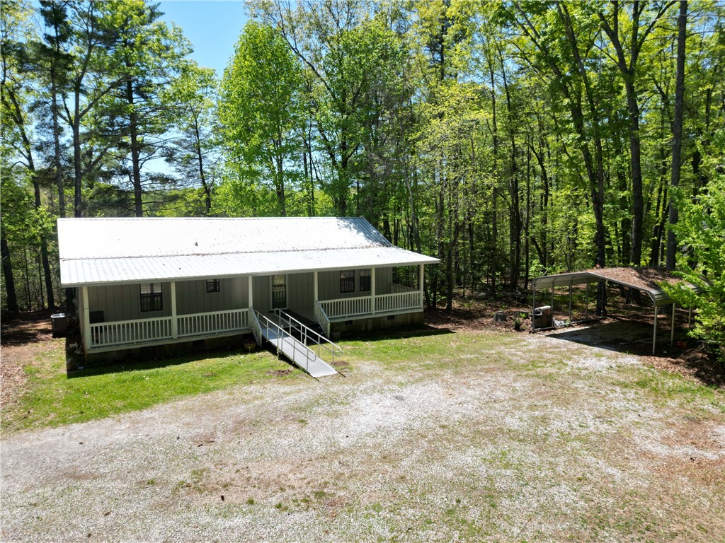 350 Tunnel Town Road