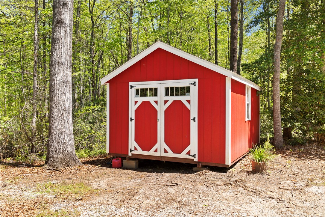 350 Tunnel Town Road