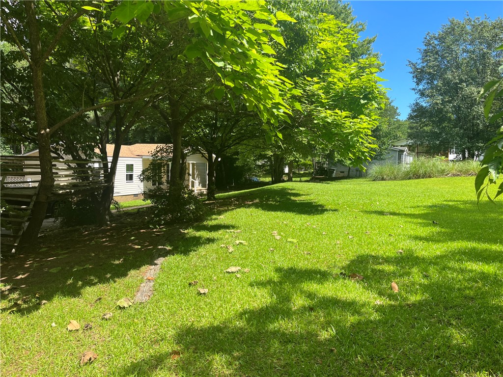 23018 Mcdonald Point Road