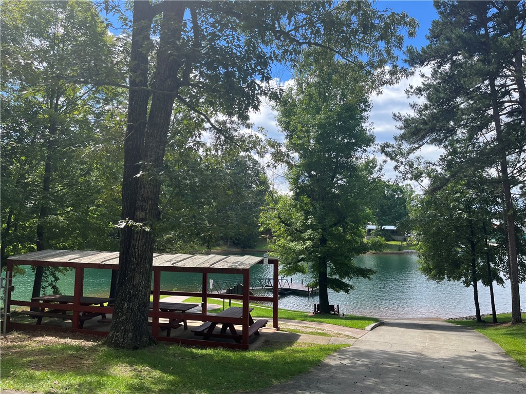 23018 Mcdonald Point Road