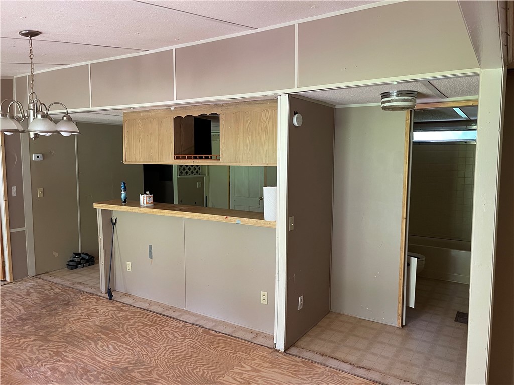 23018 Mcdonald Point Road