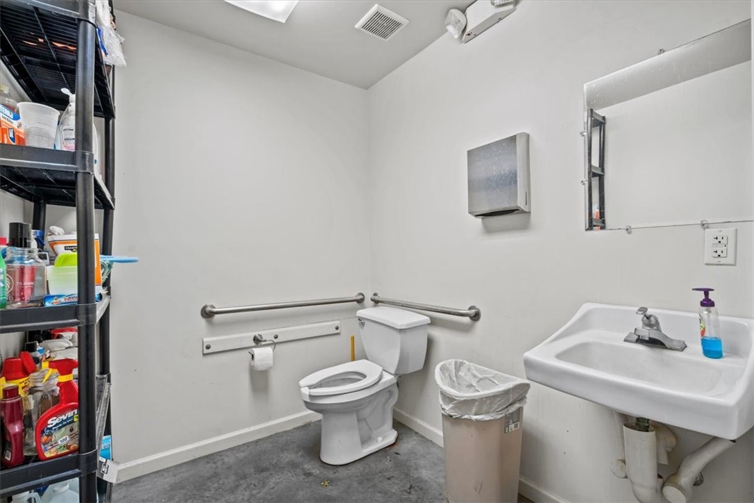 1460 Gentry Memorial Highway