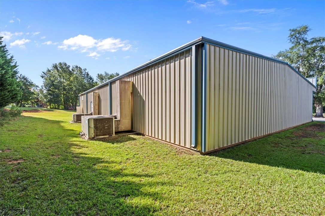 1460 Gentry Memorial Highway