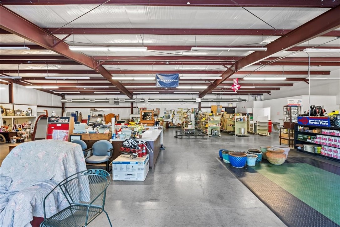 1460 Gentry Memorial Highway