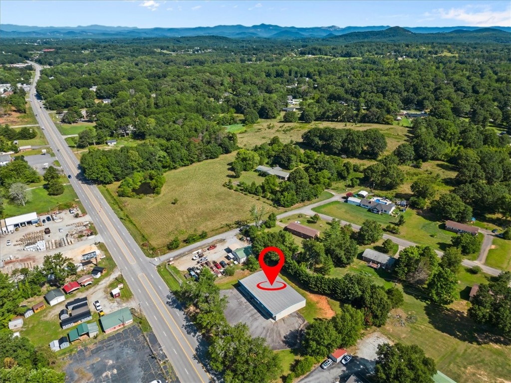 1460 Gentry Memorial Highway