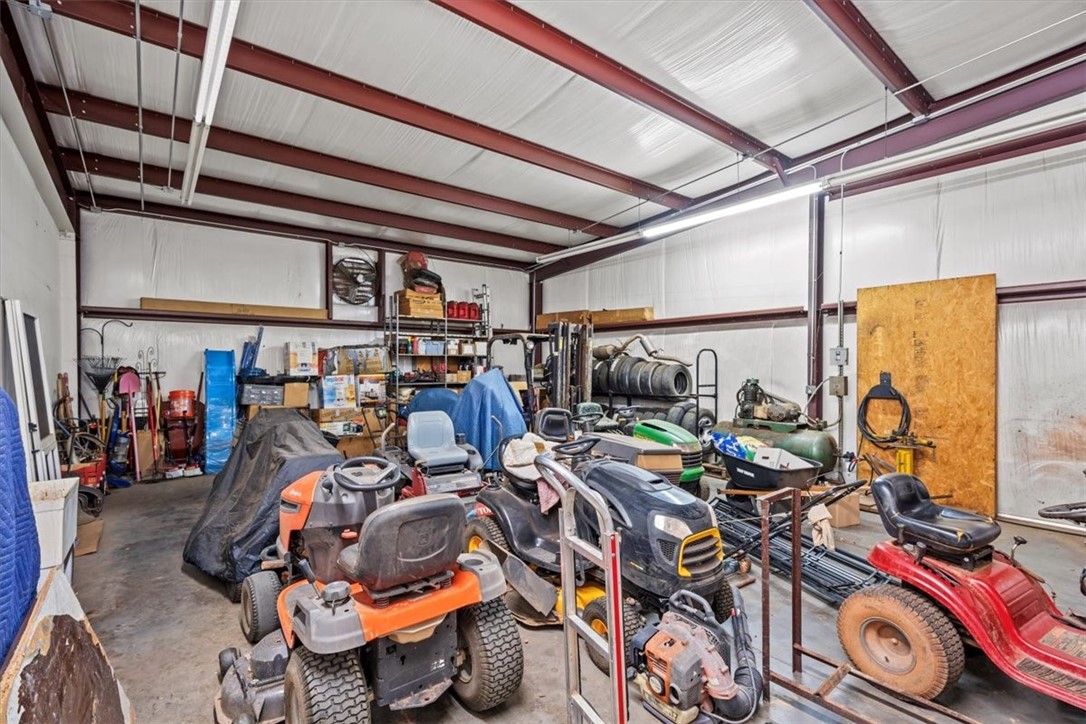 1460 Gentry Memorial Highway