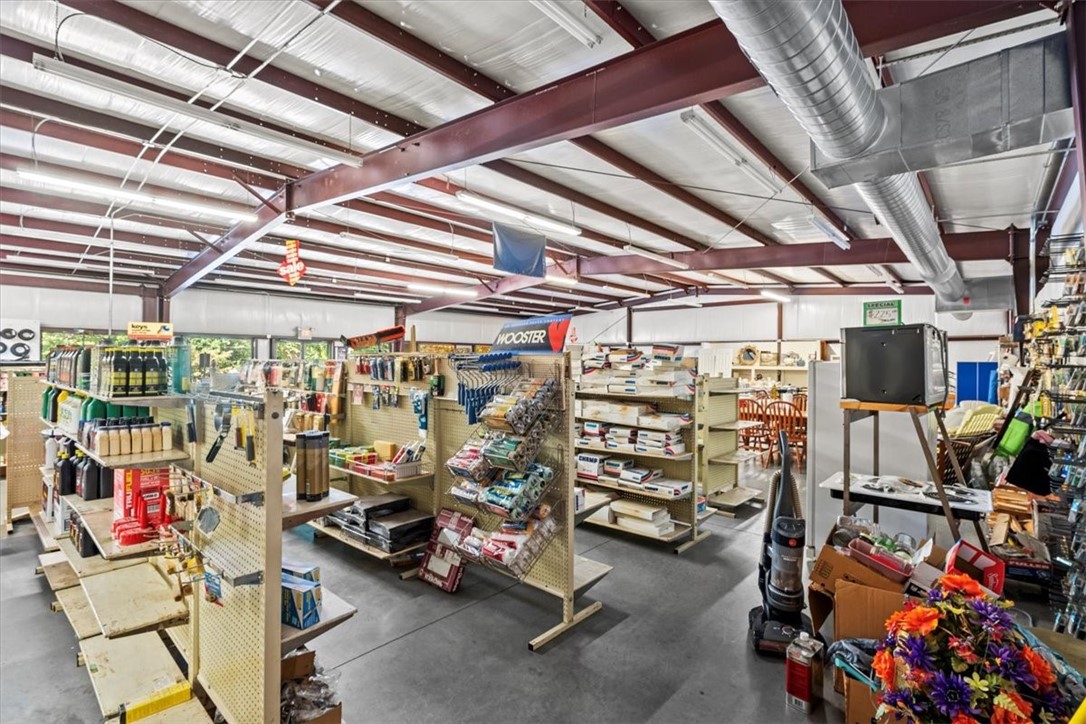 1460 Gentry Memorial Highway