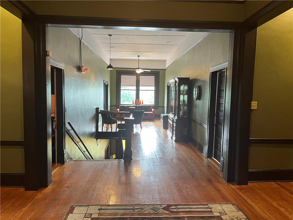 112 W Main Street NW