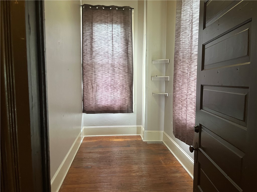 112 W Main Street NW