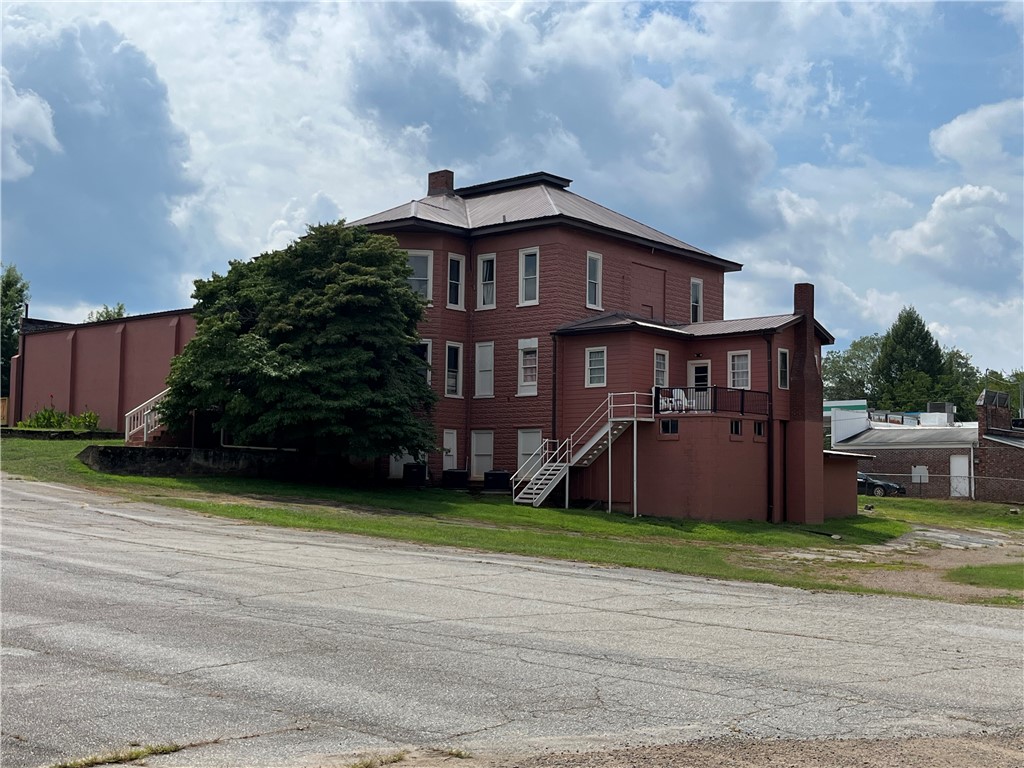 112 W Main Street 101