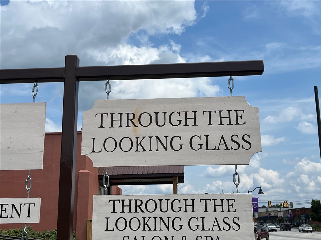 112 W Main Street 101