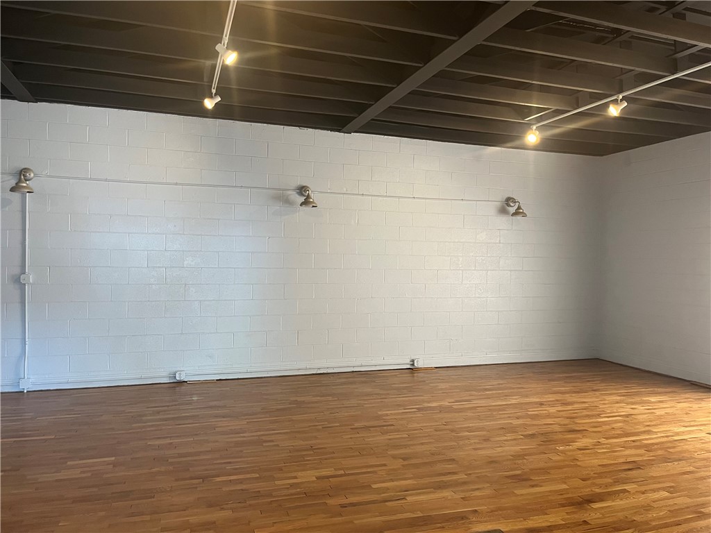 112 W Main Street 101