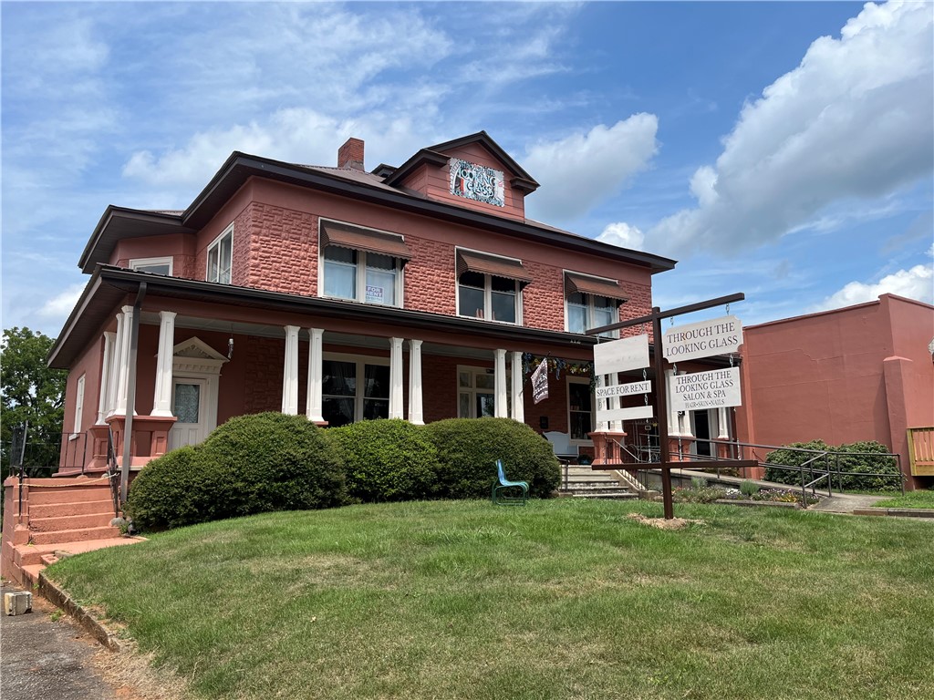 112 W Main Street 101