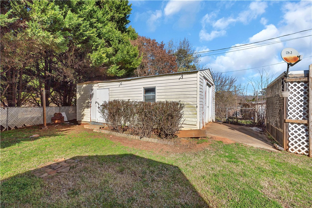 303 Catawba Circle