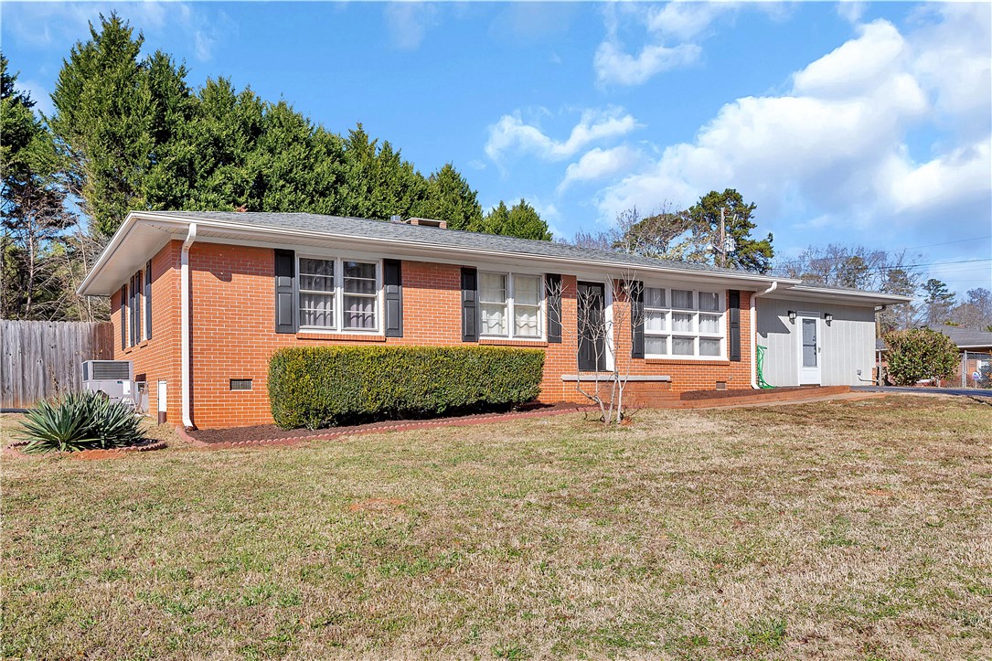 303 Catawba Circle