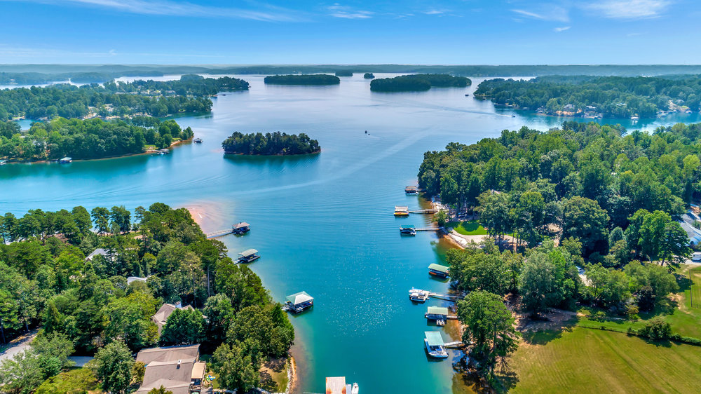221 Lakeside Drive