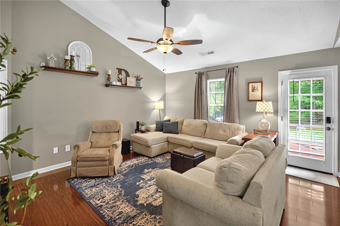 106 Tall Willow Drive