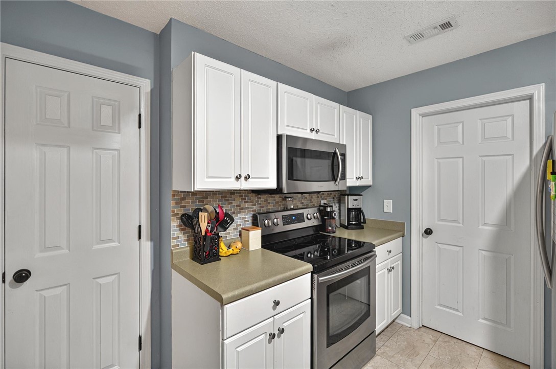 106 Tall Willow Drive